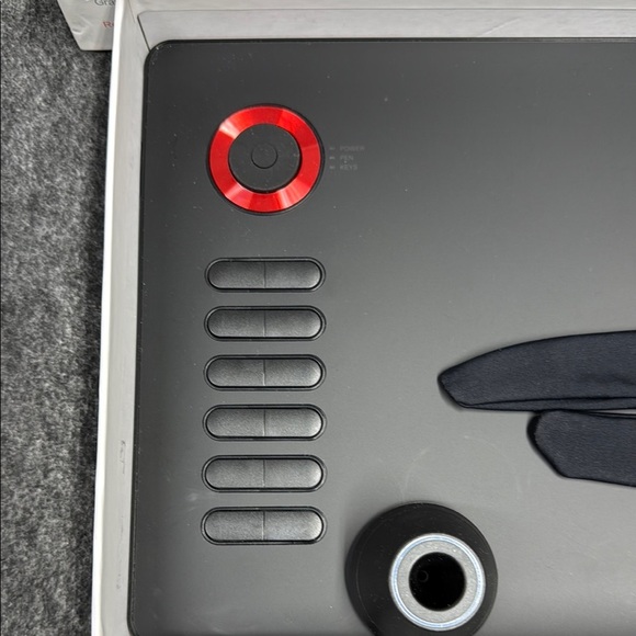 A15 Pro Graphics Tablet - White - Picture 11 of 12